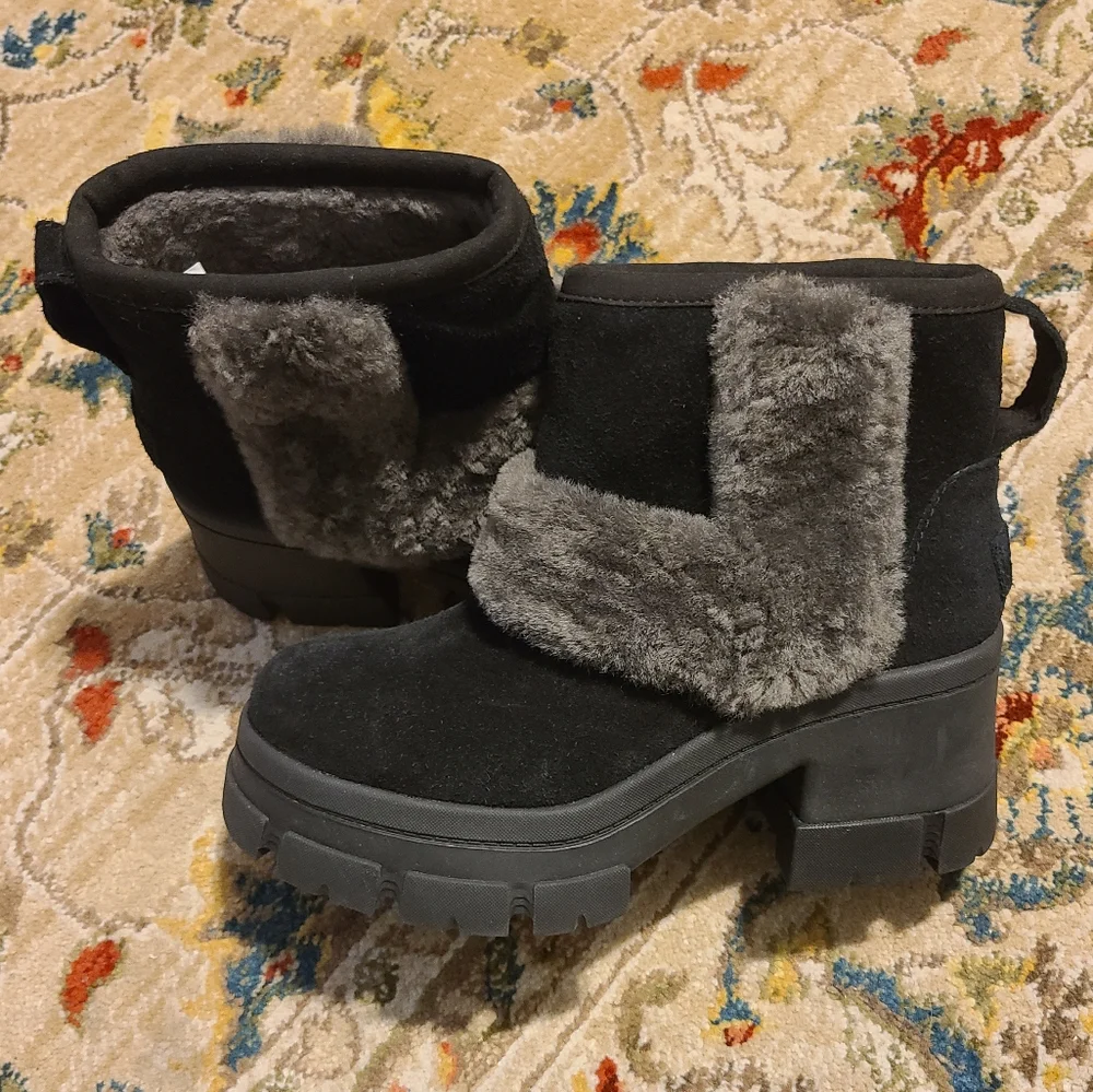 UGG Brooklyn Sunburst - Picture 3 of 9
